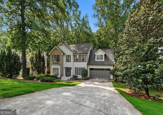 Photo 1 of Single family home for sale at 1645 Chase Ridge Ln, Lawrenceville, GA 30043 | MLS# 10796957 | Listing updated on 2026-09-04