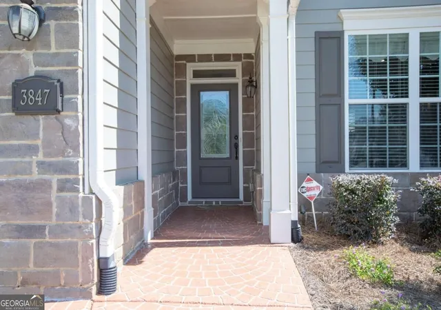 Photo 2 of Single family home for sale at 3847 Sweet Magnolia Dr Sw, Gainesville, GA 30504 | MLS# 10849702 | Listing updated on 2026-09-25