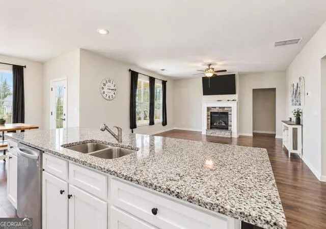 Photo 4 of Single family home for sale at 1978 Waterside Cir, Bethlehem, GA 30620 | MLS# 10852594 | Listing updated on 2026-10-22