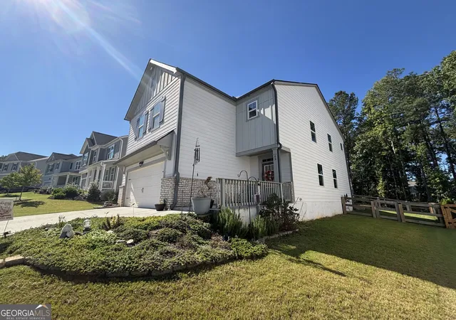 Photo 2 of Single family home for sale at 65 White Cedar Dr, Dawsonville, GA 30534 | MLS# 10845831 | Listing updated on 2026-10-05