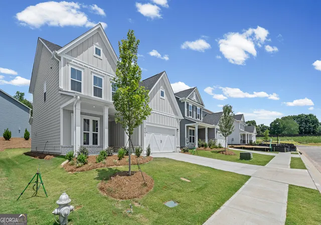 Photo 1 of Single family home for sale at 4753 Sunburst St, Flowery Branch, GA 30542 | MLS# 10841792 | Listing updated on 2026-09-22