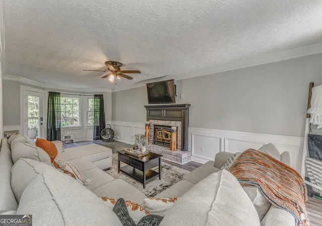 Photo 3 of Single family home for sale at 323 Schoolhouse Rd, Rockmart, GA 30153 | MLS# 10784242 | Listing updated on 2026-09-10