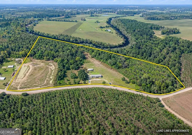 Photo 1 of Manufactured home for sale at 968 Brenda Kaye Yawn Rd, Baxley, GA 31513 | MLS# 10853128 | Listing updated on 2026-10-08