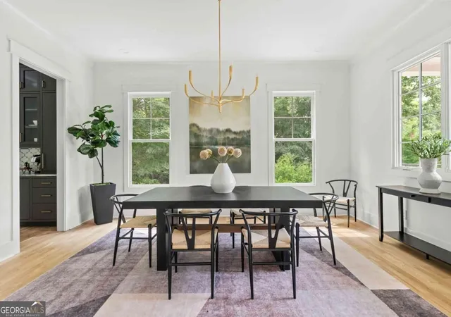 Photo 4 of Single family home for sale at 915 Amsterdam Ave, Atlanta, GA 30306 | MLS# 10838115 | Listing updated on 2026-09-02