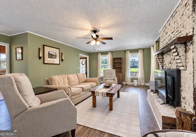 Photo 2 of Sale Pending at 265 Oxford St, Heflin, AL 36264 | MLS# 10845980 | Listing updated on 2026-10-02