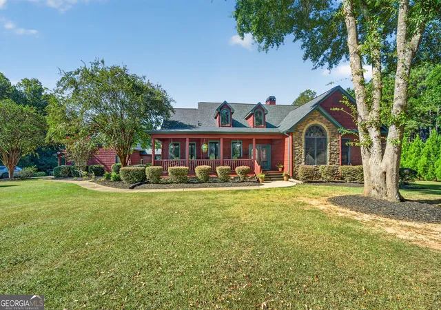 Photo 3 of Single family home for sale at 2030 Aqua Rd, Madison, GA 30650 | MLS# 10849174 | Listing updated on 2026-10-02