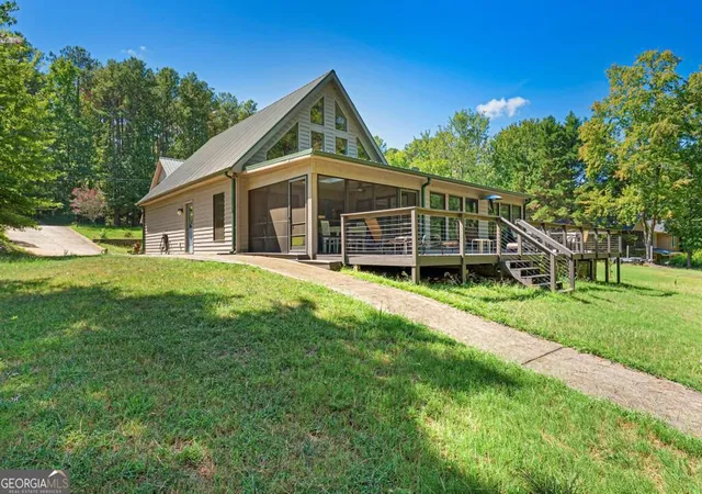 Photo 1 of Single family home for sale at 241 Grizzly Bear Ln, Hartwell, GA 30643 | MLS# 10843467 | Listing updated on 2026-09-24