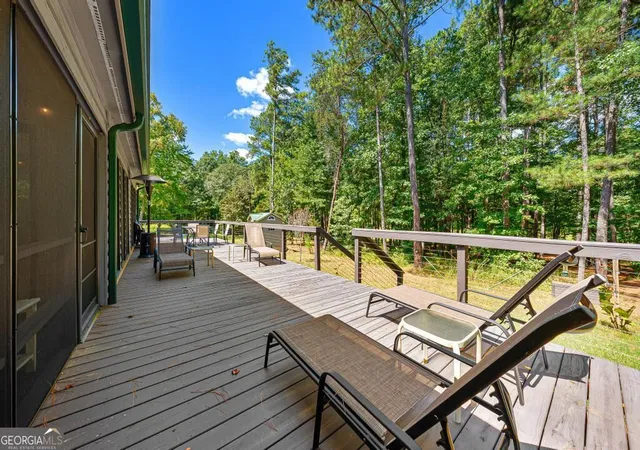 Photo 3 of Single family home for sale at 241 Grizzly Bear Ln, Hartwell, GA 30643 | MLS# 10843467 | Listing updated on 2026-09-24