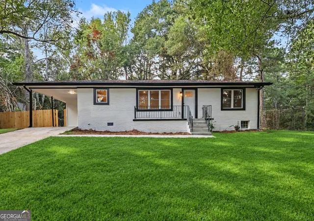 Photo 1 of Single family home for sale at 4225 Bakers Fry Rd Sw, Atlanta, GA 30331 | MLS# 10846688 | Listing updated on 2026-10-08