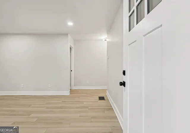 Photo 3 of Single family home for sale at 4225 Bakers Fry Rd Sw, Atlanta, GA 30331 | MLS# 10846688 | Listing updated on 2026-10-08