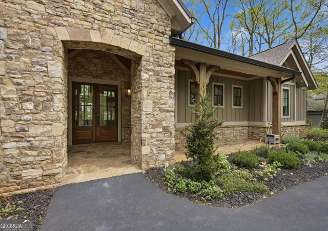 Photo 1 of Single family home for sale at 83 Summit Dr W, Big Canoe, GA 30143 | MLS# 10734899 | Listing updated on 2026-09-11