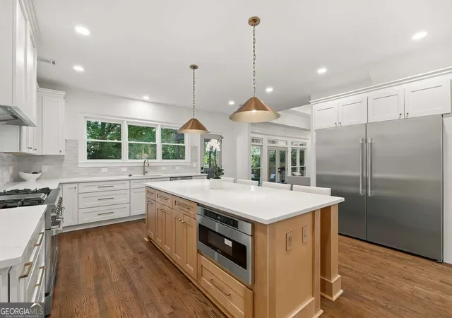 Photo 4 of Single family home for sale at 3484 Sheridan SE, Marietta, GA 30067 | MLS# 10852936 | Listing updated on 2026-09-25
