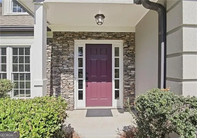 Photo 3 of Single family home for sale at 558 Russett Ct SW, Marietta, GA 30064 | MLS# 10848627 | Listing updated on 2026-10-08