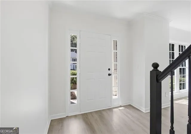 Photo 4 of Single family home for sale at 558 Russett Ct SW, Marietta, GA 30064 | MLS# 10848627 | Listing updated on 2026-10-08