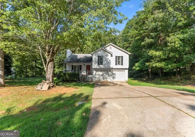 Photo 3 of Single family home for sale at 174 Wisteria Trl, Mount Airy, GA 30563 | MLS# 10843993 | Listing updated on 2026-10-04