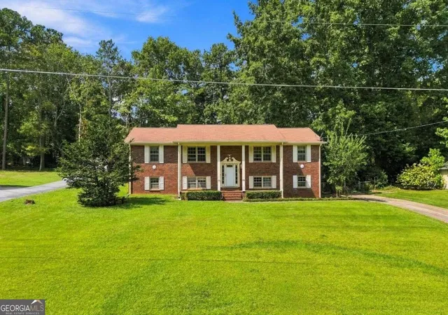 Photo 1 of Single family home for sale at 3601 Todd Dr, Douglasville, GA 30135 | MLS# 10847697 | Listing updated on 2026-10-09