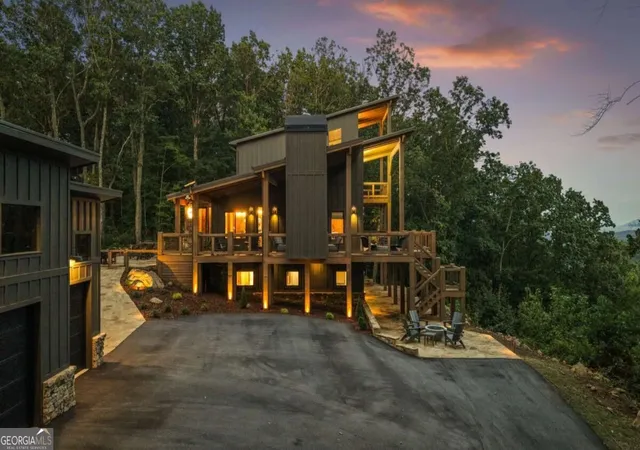 Photo 3 of Single family home for sale at 633 Wilderness Way, Blue Ridge, GA 30513 | MLS# 10852442 | Listing updated on 2026-10-08
