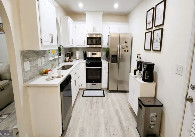 Photo 4 of Single family home for sale at 113 Jake Taylor Dr, Acworth, GA 30102 | MLS# 10849390 | Listing updated on 2026-10-07