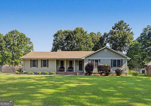 Photo 1 of Single family home for sale at 26 Gray Rock Dr Nw, Rome, GA 30165 | MLS# 10827381 | Listing updated on 2026-09-08