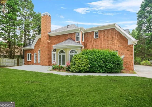 Photo 3 of Single family home for sale at 110 Glen Eagle Way, Mcdonough, GA 30253 | MLS# 10837503 | Listing updated on 2026-09-15