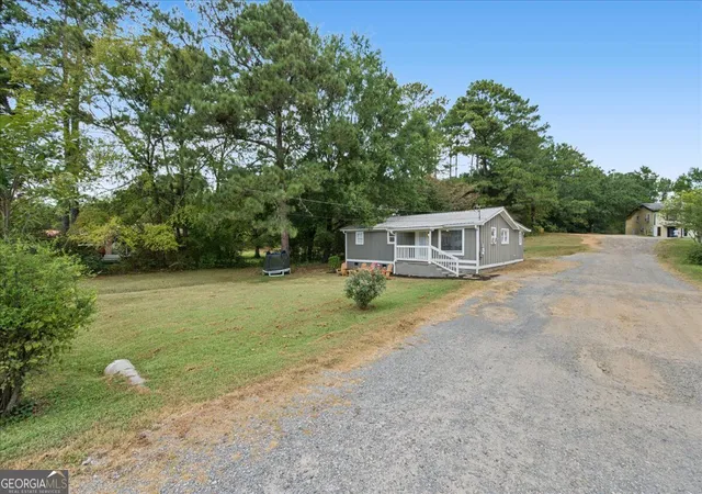Photo 2 of Single family home for sale at 487 Poplar Springs Rd, Adairsville, GA 30103 | MLS# 10845172 | Listing updated on 2026-10-06
