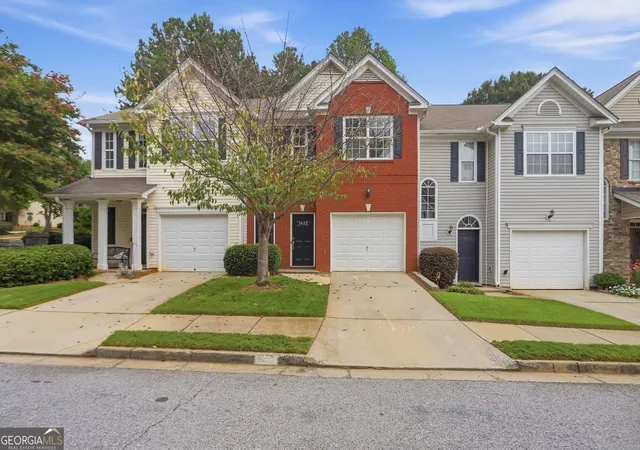 Photo 1 of Townhouse for sale at 3622 Lantern Crst Cvs, Scottdale, GA 30079 | MLS# 10853674 | Listing updated on 2026-10-09