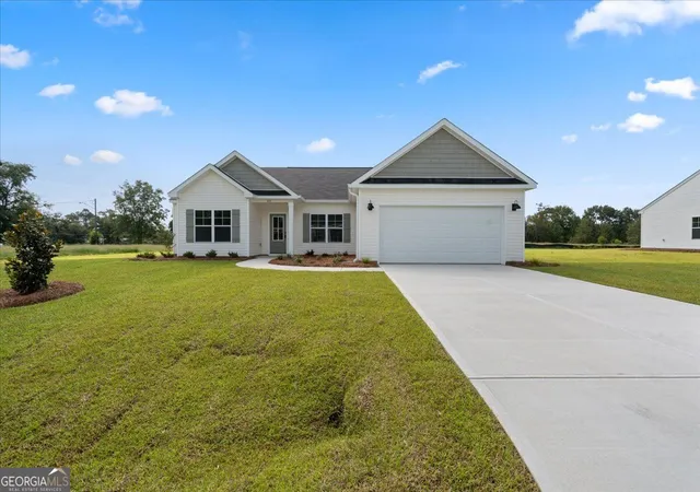 Photo 1 of Sale Pending at 205 Palmetto Loop, Vidalia, GA 30474 | MLS# 10762578 | Listing updated on 2026-09-21