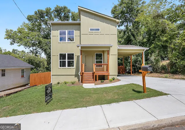 Photo 3 of Single family home for sale at 14 Mcghee St Sw, Rome, GA 30161 | MLS# 10800206 | Listing updated on 2026-09-12