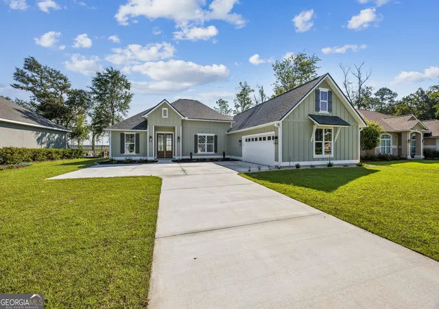 Photo 4 of Single family home for sale at 108 Maybird Dr, Kingsland, GA 31548 | MLS# 10819393 | Listing updated on 2026-09-01