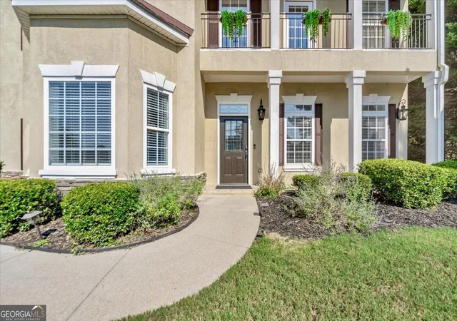 Photo 2 of Single family home for sale at 730 River Rush Dr, Sugar Hill, GA 30518 | MLS# 10842060 | Listing updated on 2026-09-10