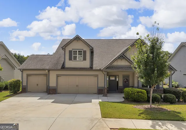 Photo 2 of Single family home for sale at 246 Club Dr, Monroe, GA 30655 | MLS# 10844878 | Listing updated on 2026-09-14