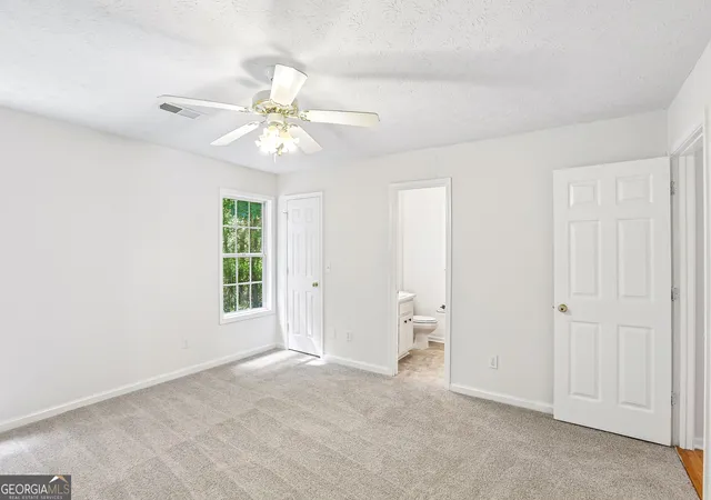 Photo 3 of Single family home for sale at 5511 Pond Ml Ct, Flowery Branch, GA 30542 | MLS# 10852716 | Listing updated on 2026-09-24