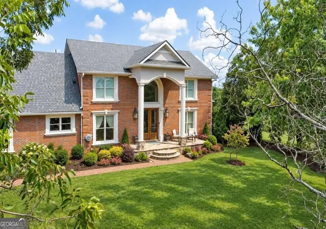 Photo 1 of Mansion for sale at 3000 Dawsonville Hwy, Gainesville, GA 30506 | MLS# 10851109 | Listing updated on 2026-10-08