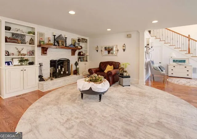 Photo 3 of Single family home for sale at 3000 Dawsonville Hwy, Gainesville, GA 30506 | MLS# 10851109 | Listing updated on 2026-10-08