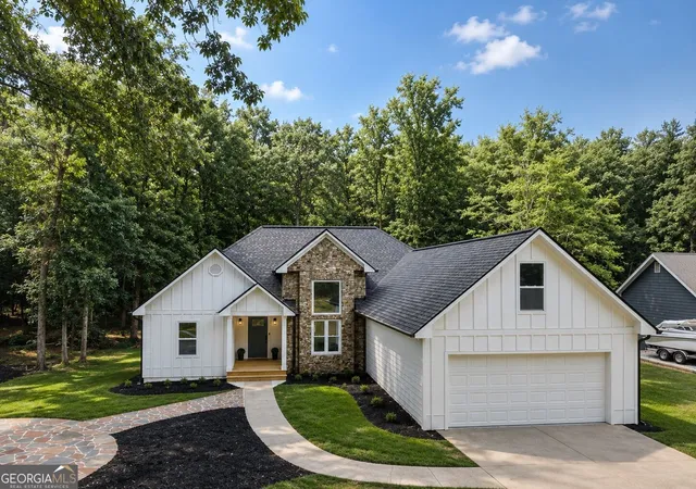 Photo 1 of Single family home for sale at 2520 Conley Dr, Cumming, GA 30040 | MLS# 10803881 | Listing updated on 2026-09-16
