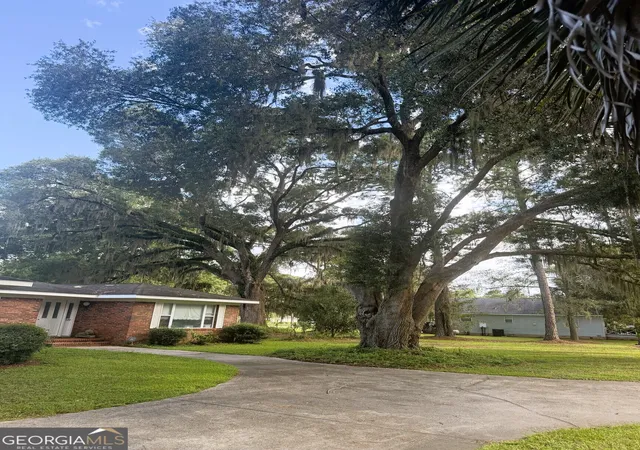 Photo 3 of Single family home for sale at 1124 Myers Hl Rd, Brunswick, GA 31523 | MLS# 10850945 | Listing updated on 2026-10-06