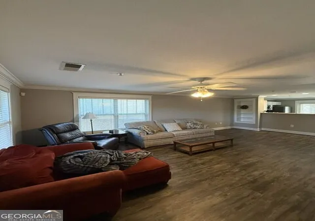 Listing Photo 1 - Condo for sale in building located at 1035 Barnett Shls Rd, Athens, GA 30605 - Unit #510