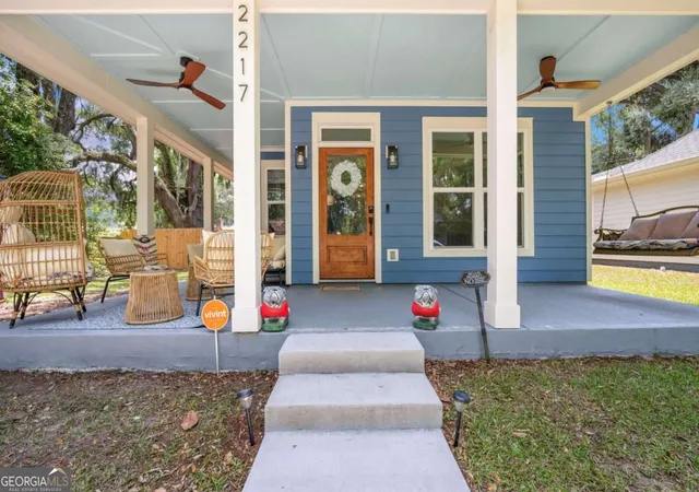 Photo 1 of Single family home for sale at 2217 E 59th Street, Savannah, GA 31404 | MLS# 10841422 | Listing updated on 2026-09-08
