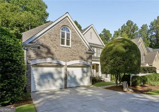 Photo 2 of Single family home for sale at 2264 Lenox Ridge Ct Ne, Brookhaven, GA 30319 | MLS# 10845582 | Listing updated on 2026-10-05
