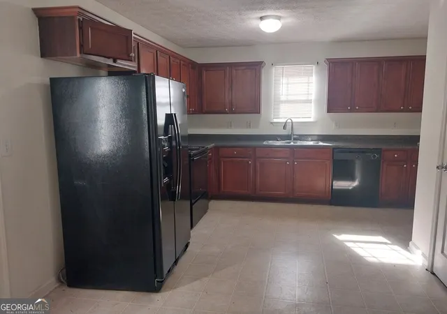 Photo 3 of Single family home for sale at 4368 Rocky View Dr, Forest Park, GA 30297 | MLS# 10516706 | Listing updated on 2026-10-28