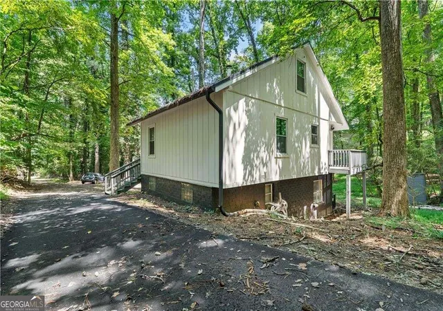 Photo 4 of Single family home for sale at 1860 Buford Dam Rd, Buford, GA 30518 | MLS# 10851057 | Listing updated on 2026-10-08