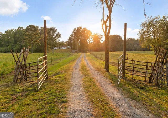 Photo 1 of Land for sale at 446 Brown Brg Rd, Chatsworth, GA 30705 | MLS# 10763038 | Listing updated on 2026-10-24