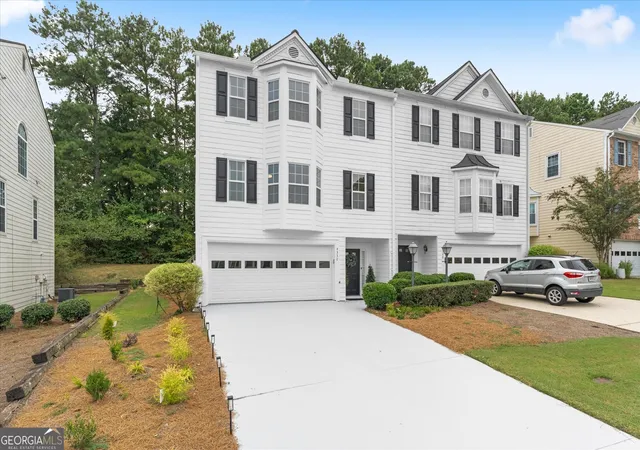 Townhouse for sale at 4330 Thorngate Ln, Acworth, GA 30101 | MLS# 10853317