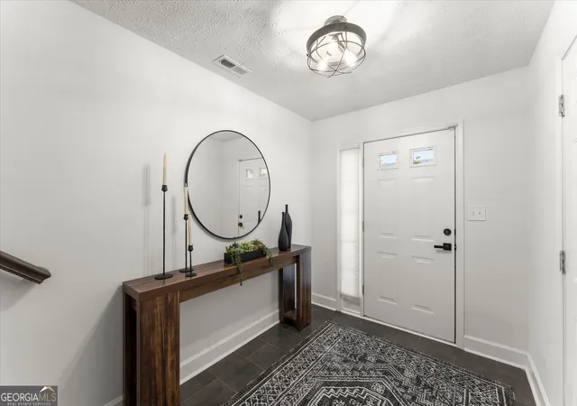 Photo 4 of Townhouse for sale at 4330 Thorngate Ln, Acworth, GA 30101 | MLS# 10853317 | Listing updated on 2026-10-09