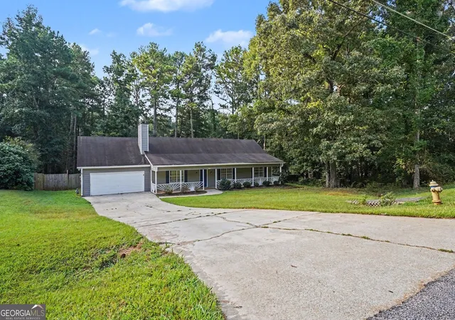 Photo 2 of Single family home for sale at 495 Robin Rd, Covington, GA 30016 | MLS# 10837756 | Listing updated on 2026-09-15