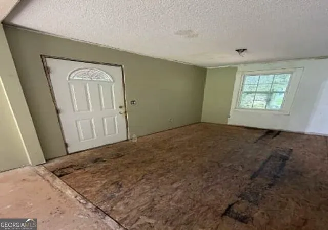 Photo 3 of Single family home for sale at 9 Pine Vista Cir, Cartersville, GA 30120 | MLS# 10837216 | Listing updated on 2026-09-15