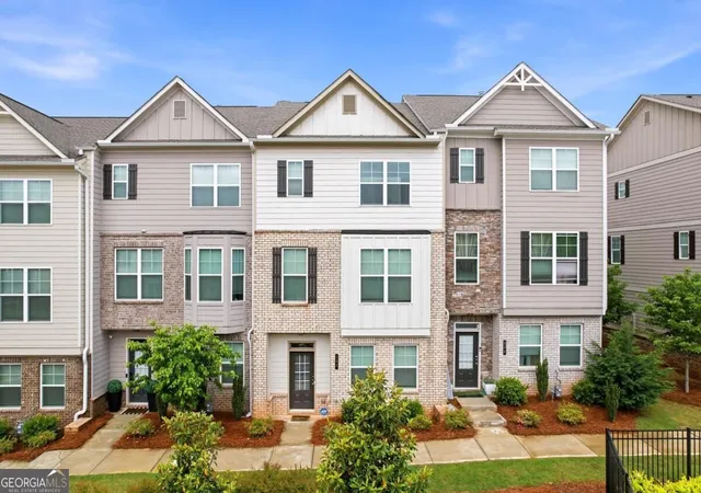 Photo 1 of Townhouse for sale at 528 Sonata Walk, Marietta, GA 30067 | MLS# 10839722 | Listing updated on 2026-09-17