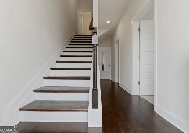 Photo 2 of Townhouse for sale at 528 Sonata Walk, Marietta, GA 30067 | MLS# 10839722 | Listing updated on 2026-09-17