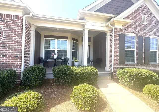 Photo 2 of Single family home for sale at 1140 Dockside Pl, Greensboro, GA 30642 | MLS# 10804669 | Listing updated on 2026-09-07