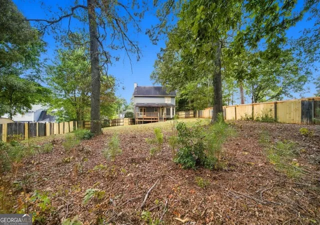 Photo 4 of Single family home for sale at 2690 Shadow Pine Dr, Roswell, GA 30076 | MLS# 10850424 | Listing updated on 2026-10-03